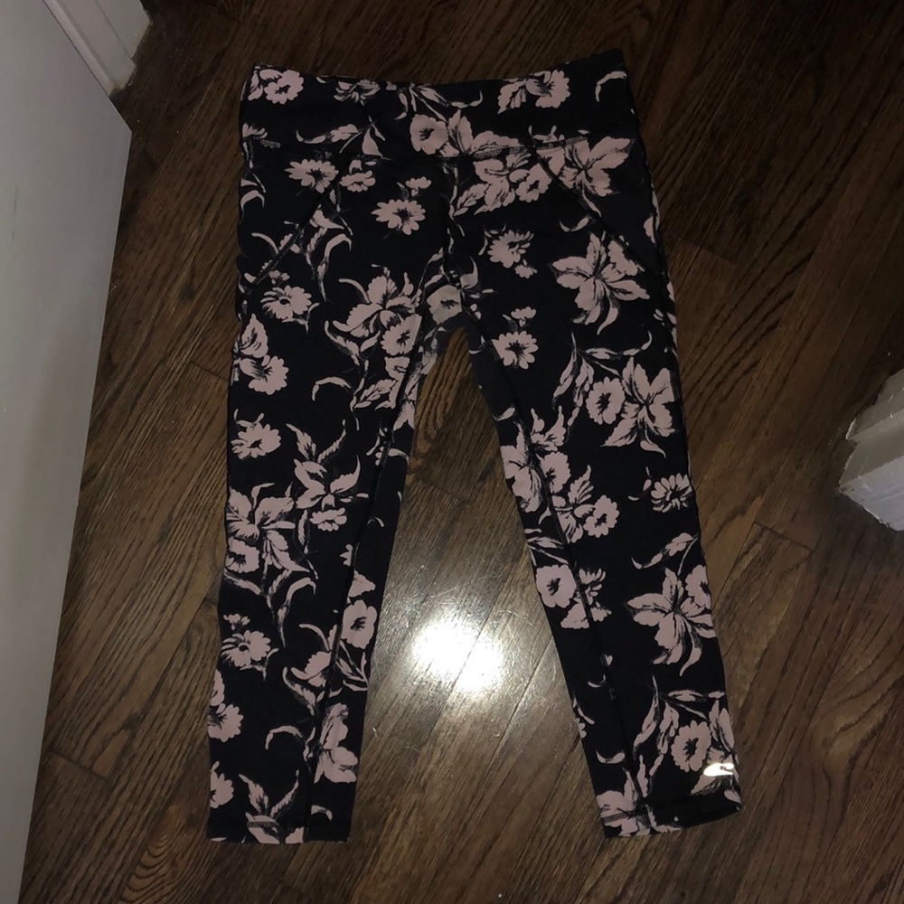O’Neill cropped leggings